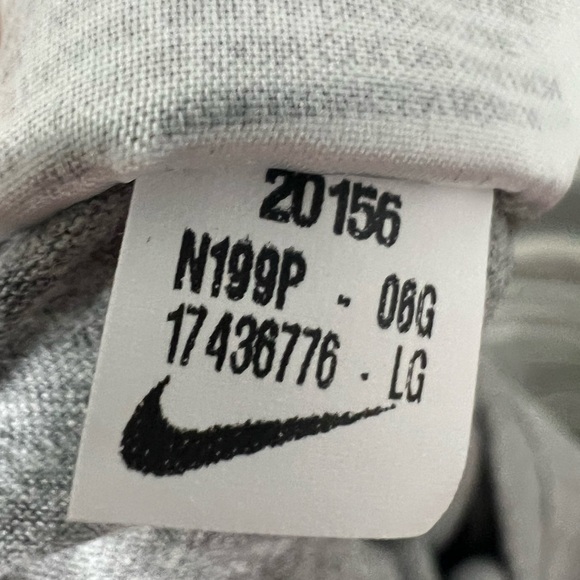 Nike Kansas City Royals Salvador Pérez T-Shirt - Picture 6 of 7